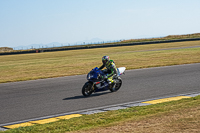 anglesey-no-limits-trackday;anglesey-photographs;anglesey-trackday-photographs;enduro-digital-images;event-digital-images;eventdigitalimages;no-limits-trackdays;peter-wileman-photography;racing-digital-images;trac-mon;trackday-digital-images;trackday-photos;ty-croes